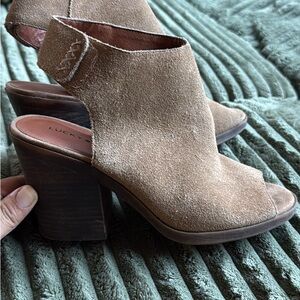 Lucky Brand Brown Open-Toe Block Heel Mules